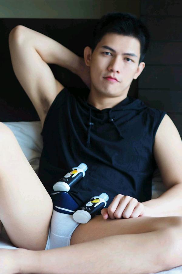 Peaw-1-泰國模型為您的樂趣